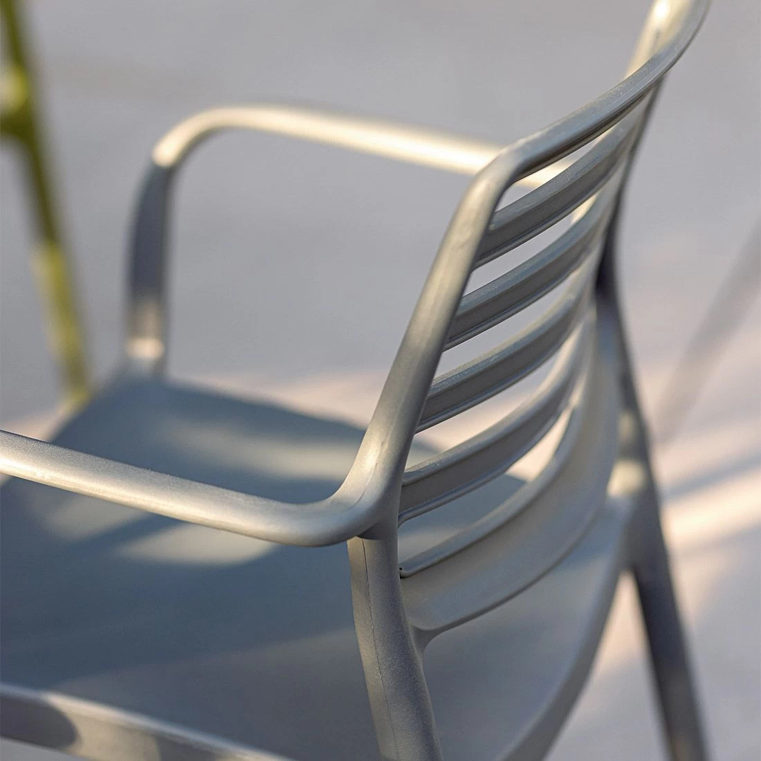 Niehoff San Remo Stapelstuhl Polypropylen Grau 4 Niehoff San Remo Stapelstuhl Polypropylen Grau – Bild 4
