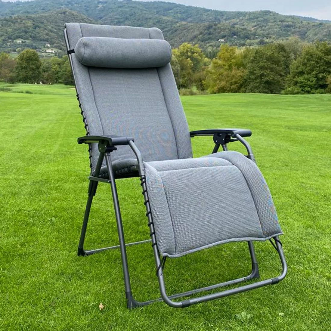 Sungörl Oasi Sky Dream XL Relaxliege Aluminium/3D Mesh Anthrazit/Grün 2 Sungörl Oasi Sky Dream XL Relaxliege Aluminium/3D Mesh Anthrazit/Grün – Bild 2