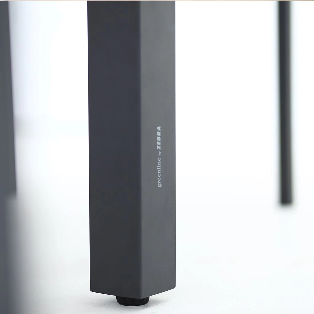 Zebra Catax Ausziehtisch 135/185x135cm Edelstahl/Teak Graphit/Natur 4 Zebra Catax Ausziehtisch 135/185x135cm Edelstahl/Teak Graphit/Natur – Bild 4